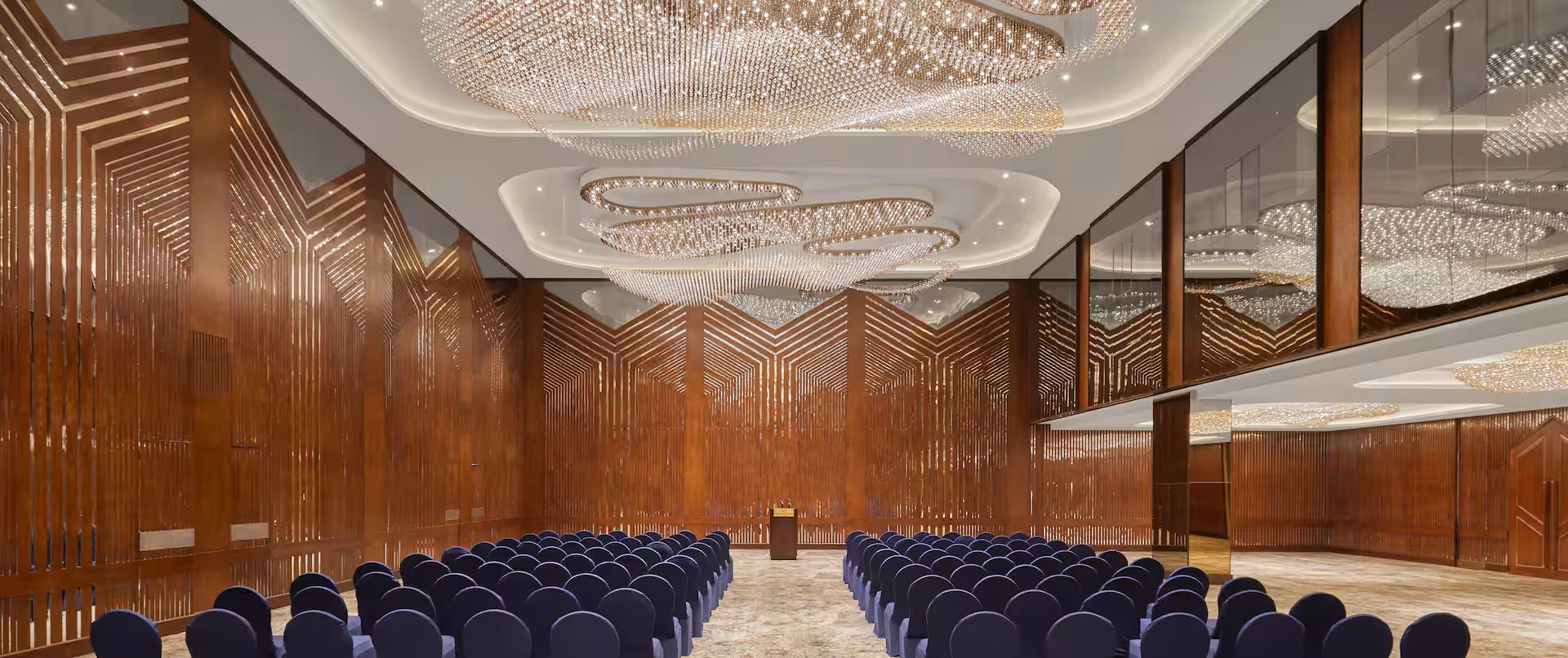 قاعة هوروس فندق هيلتون رمسيس القاهرة