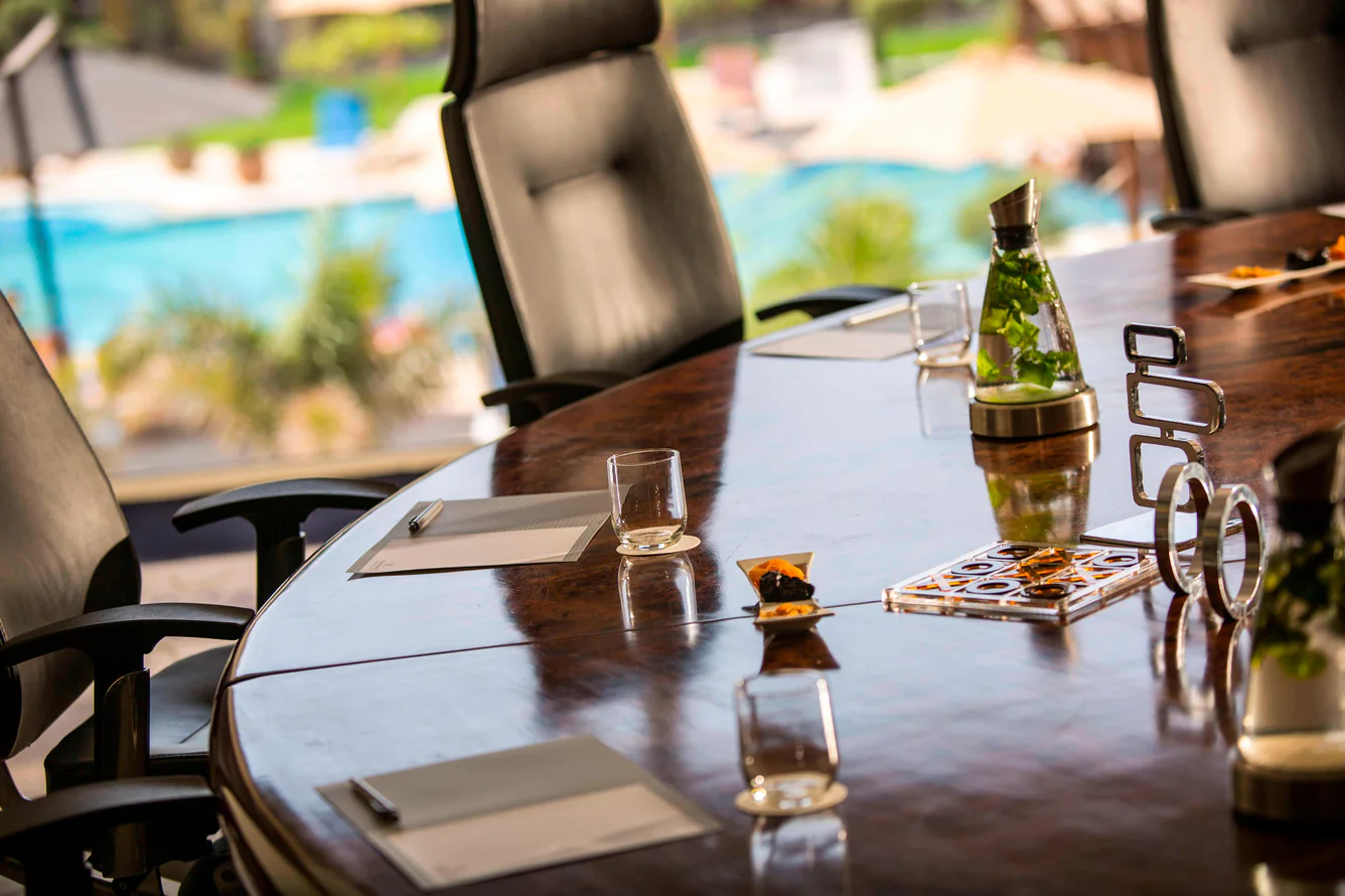 قاعة الأجتماعات البارون 1 فندق رينيسانس كايرو ميراج سيتي