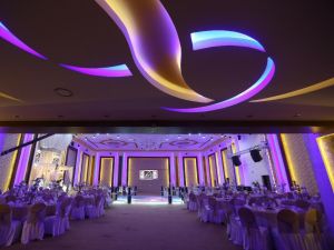 قاعات بيراميدز السويس - 7