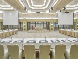 قاعة المؤتمرات فندق فورسيزونز ذا فيرست ريزيدنس - 3