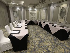 قاعات الاجتماعات فندق وسبا توليب النرجس - 3