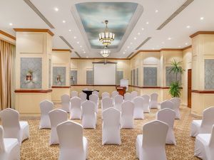 قاعة الفيروز فندق توليب الإسكندرية