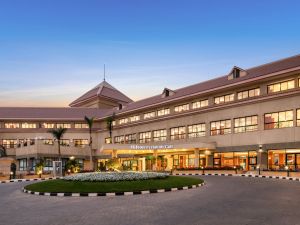 قاعات الزفاف هيلتون بيراميدز جولف