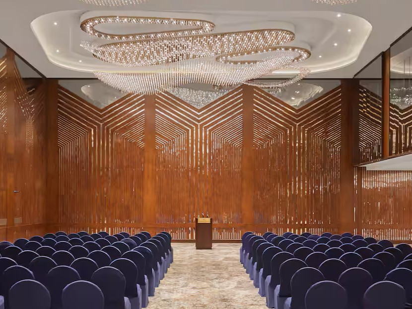 قاعة المؤتمرات فندق هيلتون رمسيس