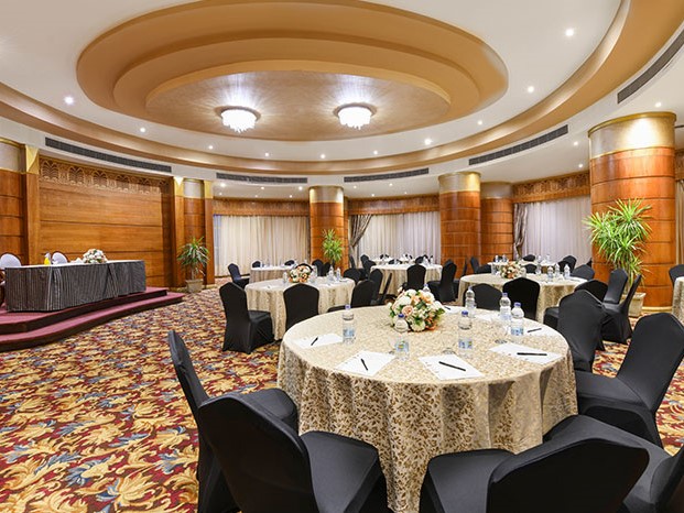 القاعة الكريستالية فندق توليب الإسكندرية