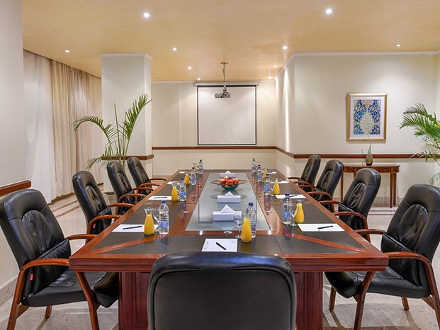 قاعة اللؤلؤة فندق توليب الإسكندرية