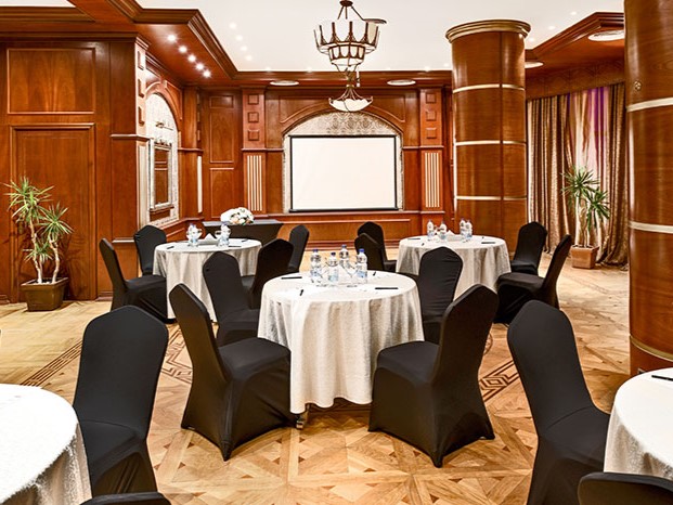 قاعة هافانا فندق توليب الإسكندرية