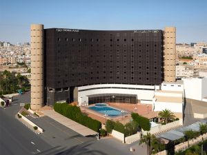 قاعات اجتماعات فندق كراون بلازا قصر الرياض - 1