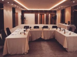 قاعة الاجتماعات فندق لوبارك كونكورد الربوة الرياض