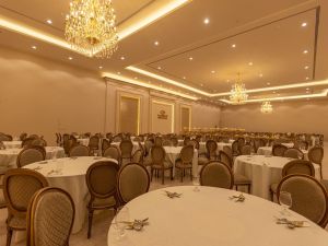 قاعة القلنسوة للاحتفالات والمؤتمرات بريدة - 9