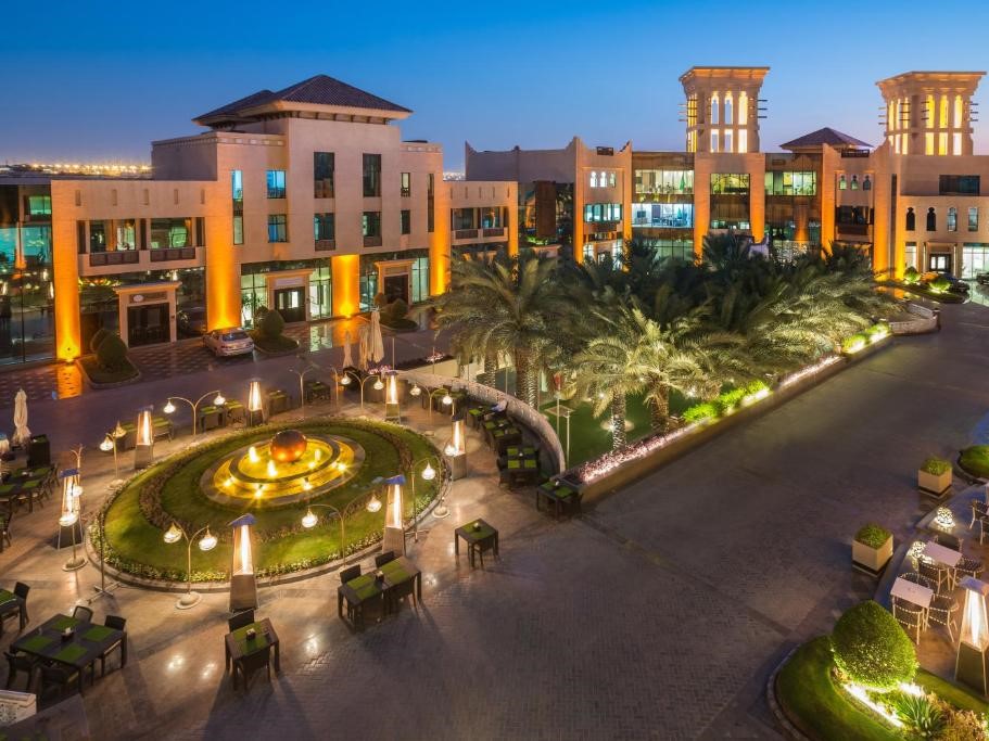 قاعة الحمراء فندق بوتيك المشرق الرياض