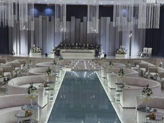 قاعة القصر الذهبي