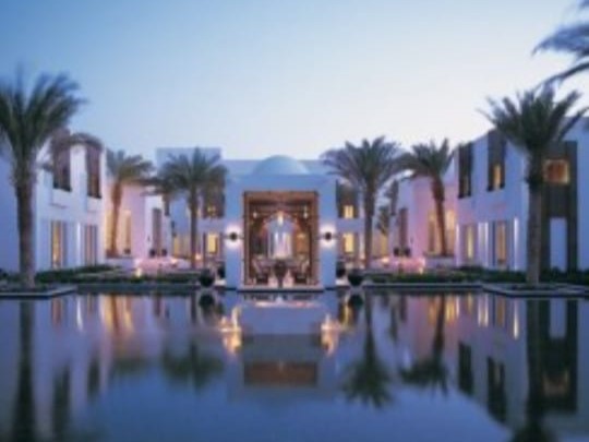 قاعات فندق شيدي مسقط