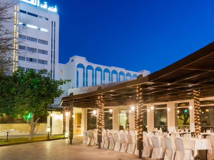 قاعة جبل قمر فندق الفلاج