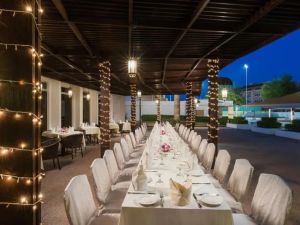 قاعة جبل قمر فندق الفلاج - 5