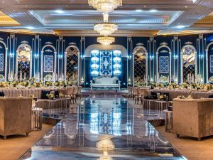 قاعة المجان فندق قصر البستان مسقط