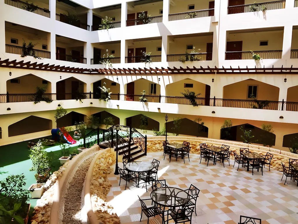 فندق كريستال سويتس مسقط