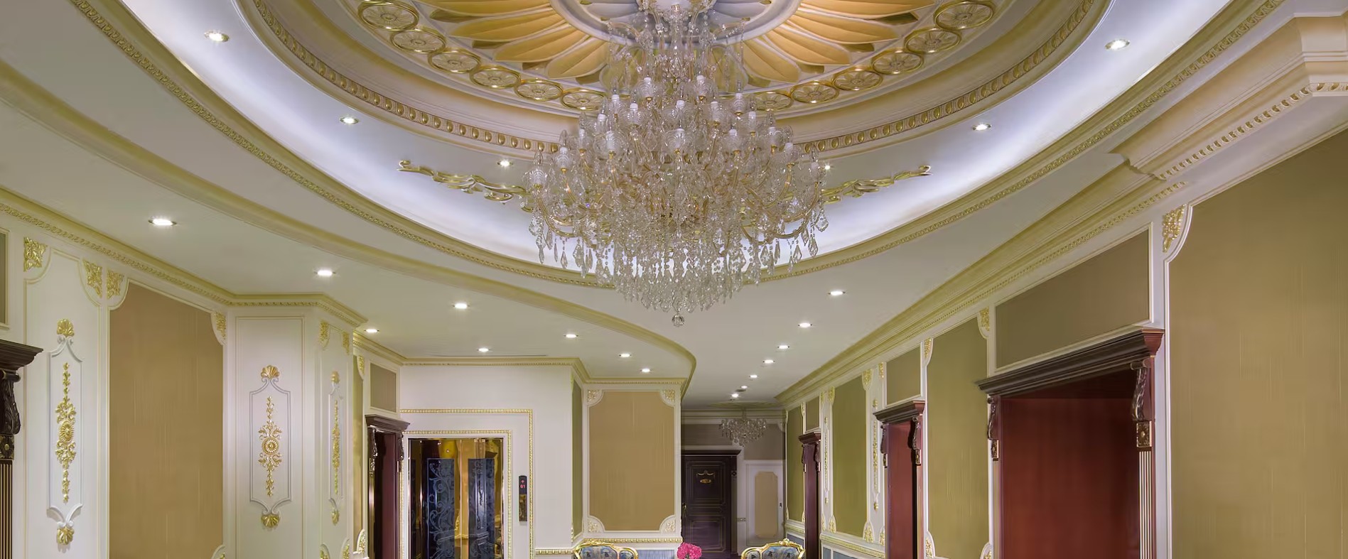 قاعة ياس (Yas Ballroom) فندق رويال روز أبوظبي