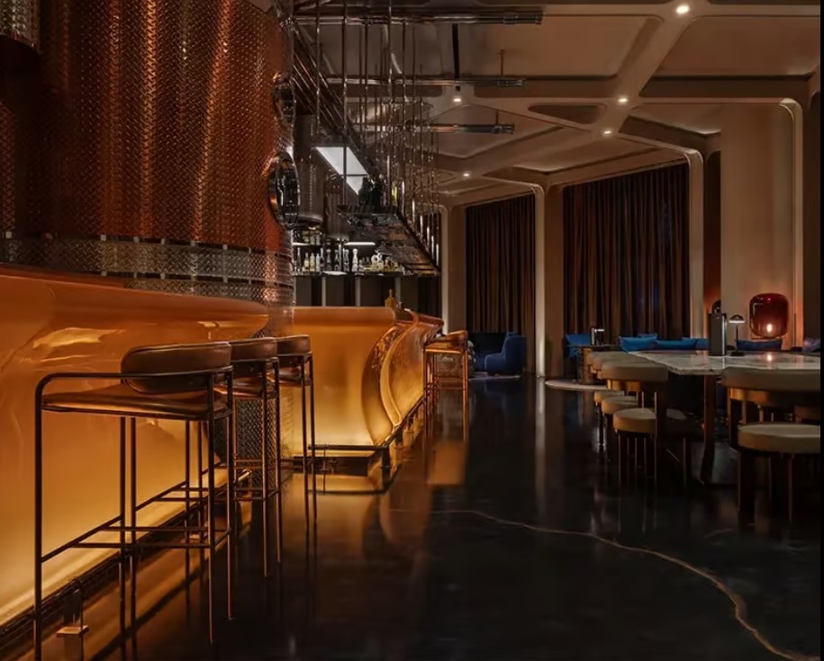 مطعم Savant فندق SO/ Uptown دبي