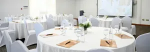 غرف المؤتمرات مركز أدنيك العين أبوظبي - 2