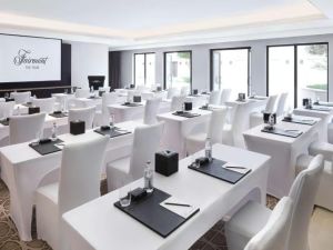 Salle de Réunion Crescent 2 – Fairmont The Palm Dubai