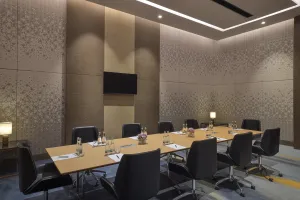 Salles Marina – Hilton Abu Dhabi Yas Island