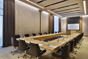 Salles Silverstone – Hilton Abu Dhabi Yas Island