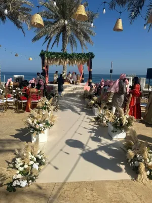 مطعم ساليا منتجع العنوان بيتش الفجيرة - 1
