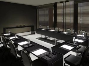 قاعات الاجتماعات فندق أرماني دبي