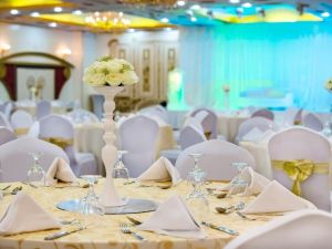 قاعة الدانة فندق هوليداي انترناشيونال الشارقة - 5