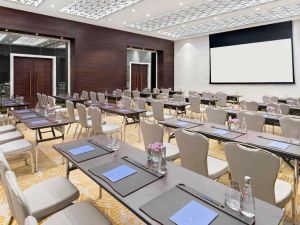 قاعة المؤتمرات فندق سوفيتل ذا أوبليسك وافي دبي - 2