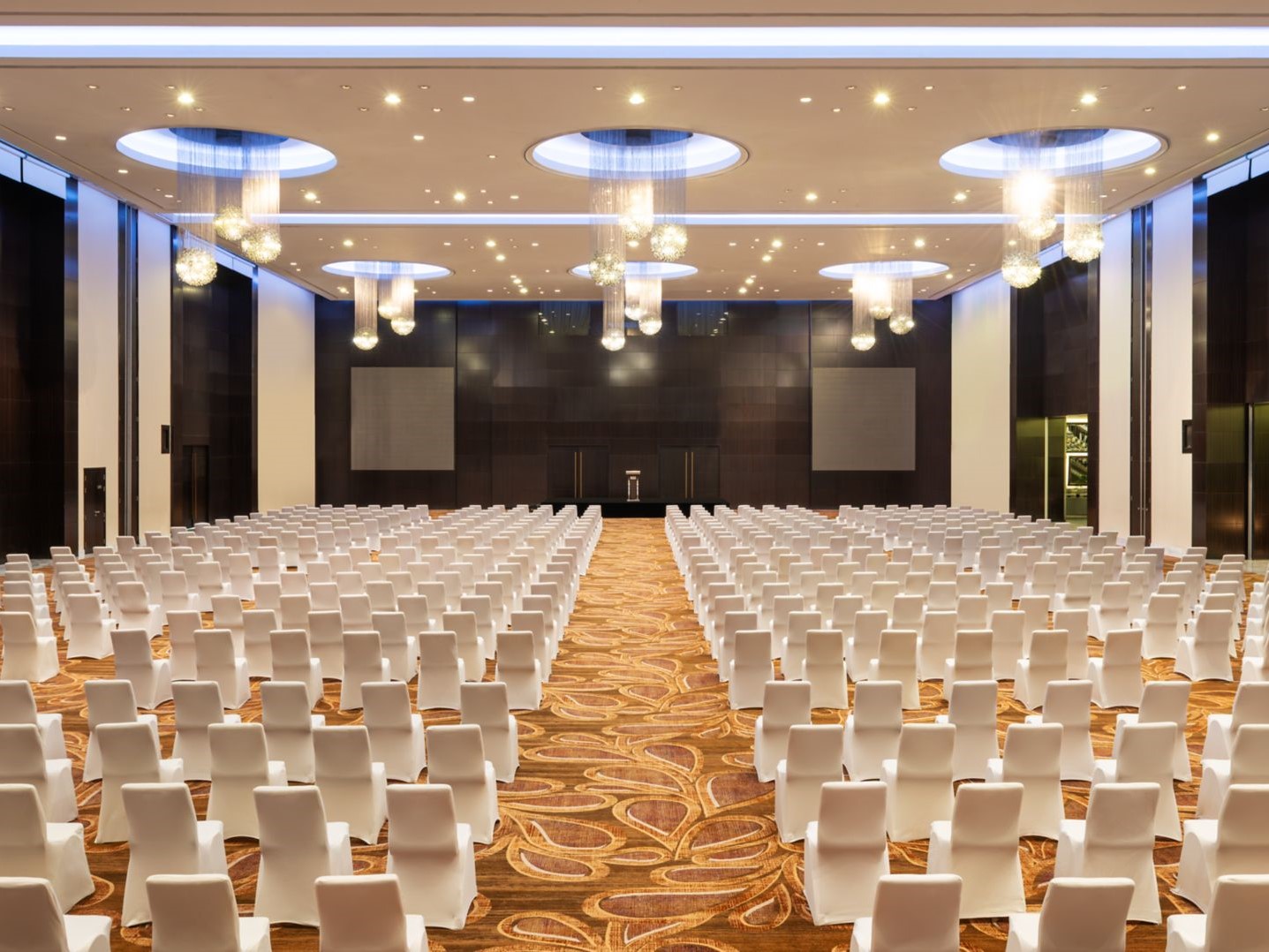 قاعة المؤتمرات لو ميريديان دبي