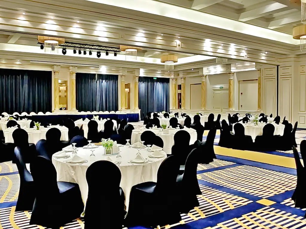 قاعة الدانة منتجع وسبا أوشينك خورفكان الشارقة