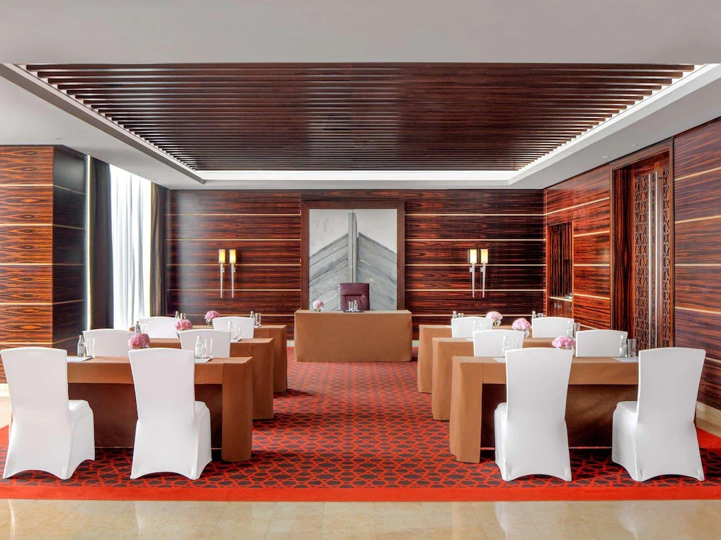 قاعات الاجتماعات فندق رافلز دبي