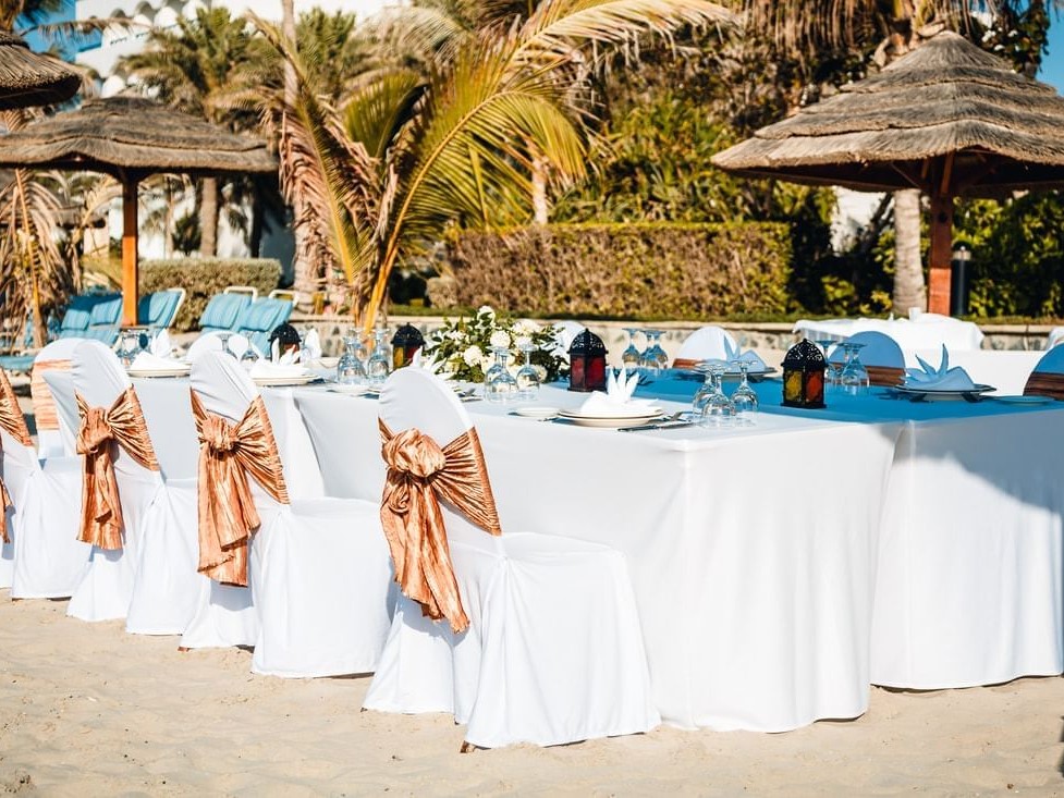 قاعة اوبن اير فندق عجمان بيتش