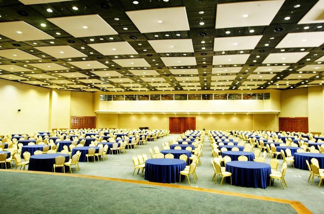 قاعة البحر الميت 1+2 مركز الملك الحسين بن طلال للمؤتمرات من هيلتون