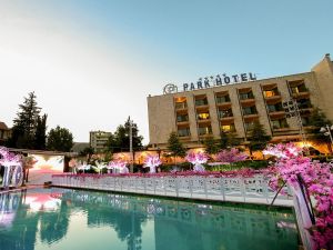 لو جاردان فندق شتورة بارك بيروت