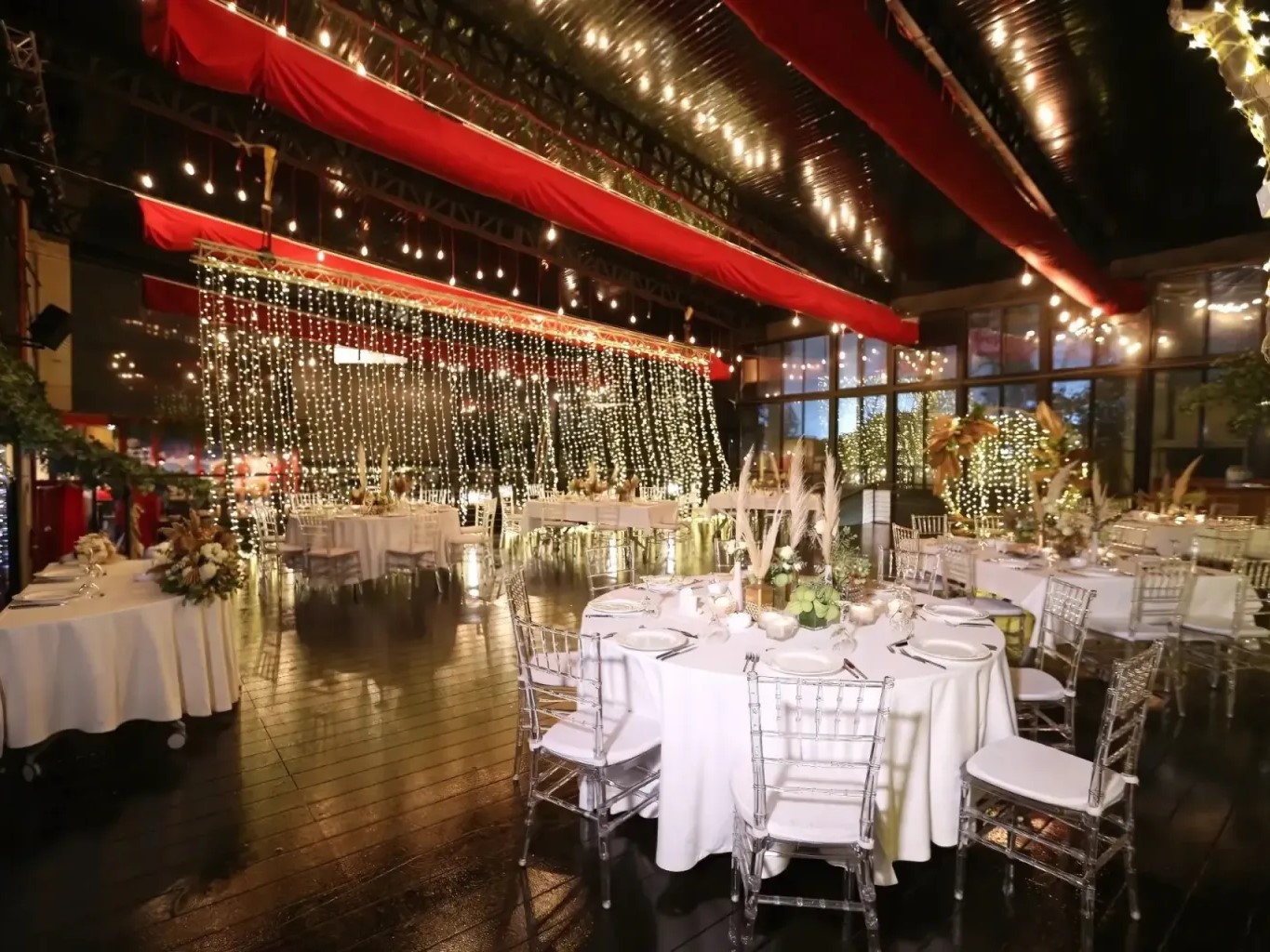 ذا سمولفيل بيروت